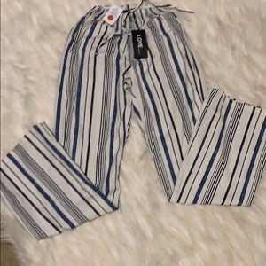 Junior Pinned Strip Blue and White pants size M